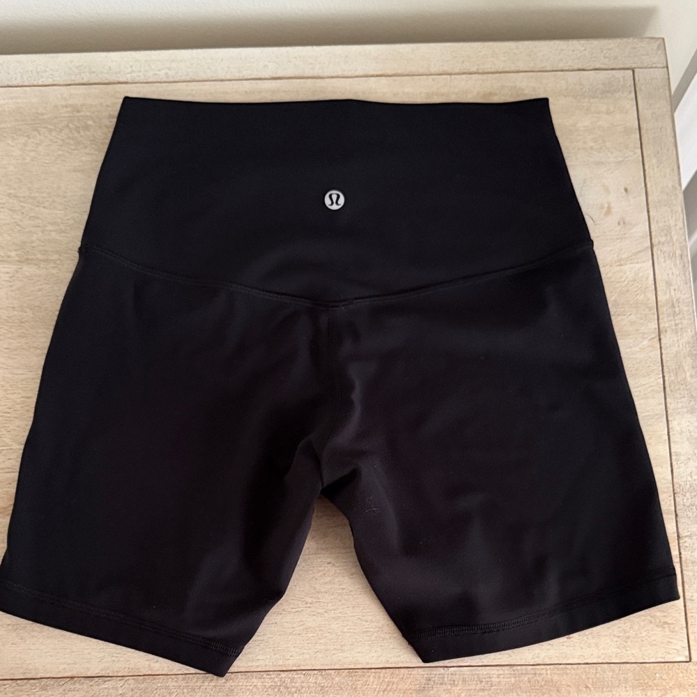 lululemon align high rise shorts 6”